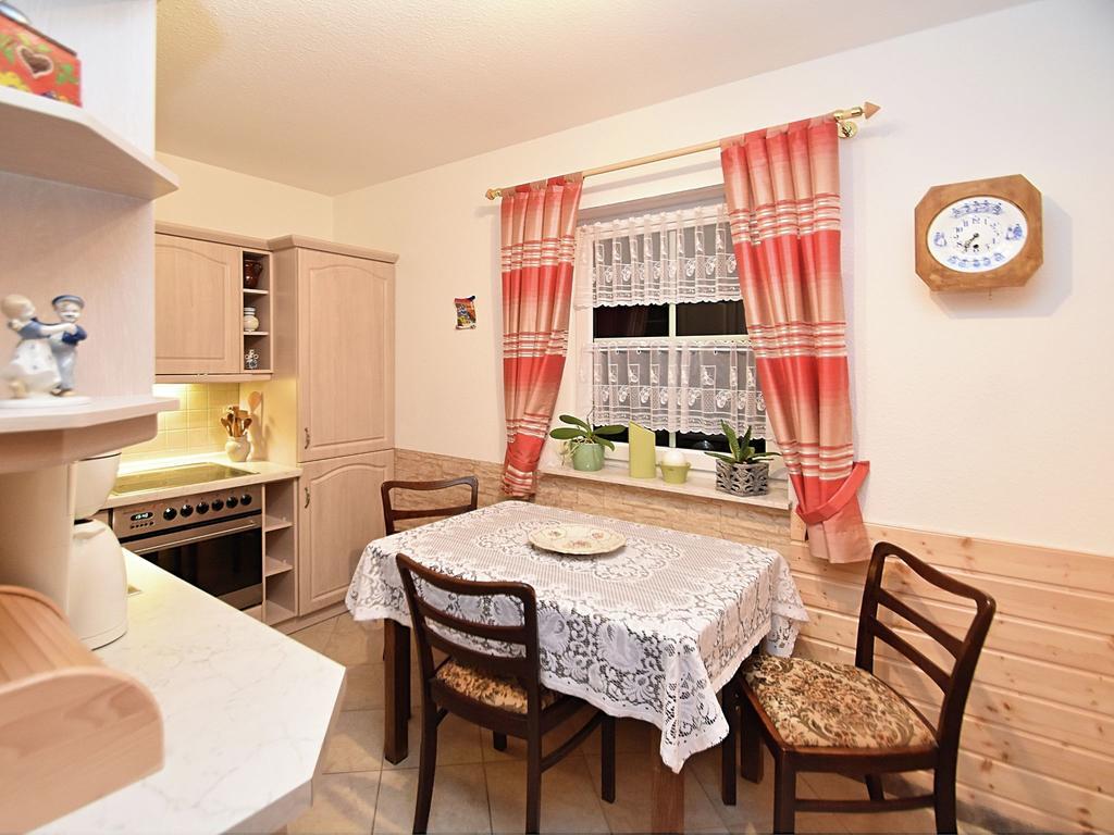 Apartment With Views Of The Ore Mountains Oelsnitz  Ngoại thất bức ảnh